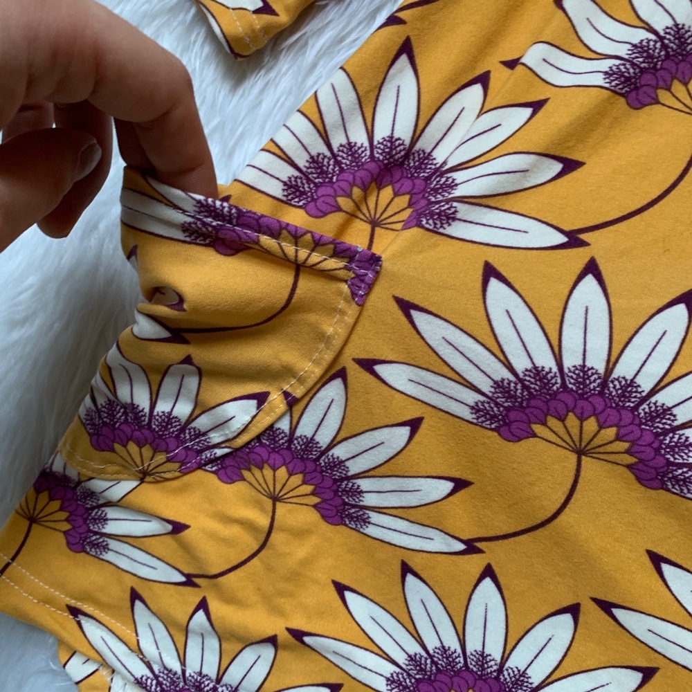 ❌SOLD❌ Bailey's Blossoms dress - Picture 3 of 4